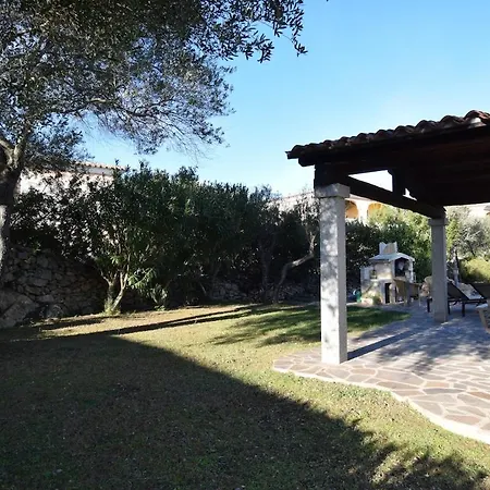 Βίλα Bellissima Piscina 8 Pax 1500 Mt Dal Mare Fmp-cat01-pi