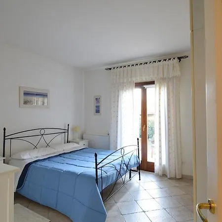 Bellissima Piscina 8 Pax 1500 Mt Dal Mare Fmp-cat01-pi *