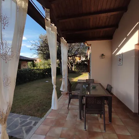 Bellissima Piscina 8 Pax 1500 Mt Dal Mare Fmp-cat01-pi *
